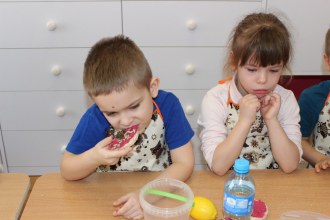 Warsztaty kulinarno-sensoryczne 'Dzieciaki zdrowo smakują'