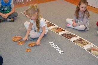 Dzień pizzy w grupie 4