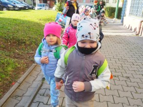 WYCIECZKA DO MUZEUM BOMBKI CHOINKOWEJ W NOWEJ DĘBIE