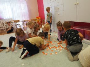 DZIEŃ KROPKI