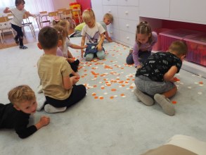 DZIEŃ KROPKI