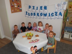 DZIEŃ ŻŁOBKOWICZA