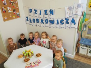 DZIEŃ ŻŁOBKOWICZA