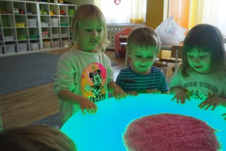 ZAJĘCIA SENSORYCZNE W GR IWONKI