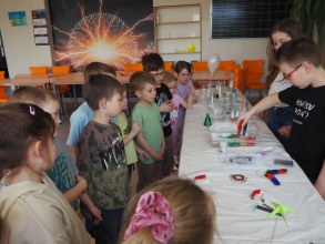 DZIEŃ NAUKI POLSKIEJ WYPRAWA DO ZPO2 W KRAŚNIKU