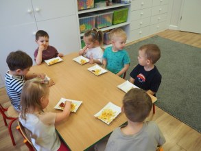 SKĄD SIĘ BIORĄ FRYTKI ZAJĘCIA W MALUSZKACH