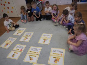 DZIEŃ PSZCZOŁY