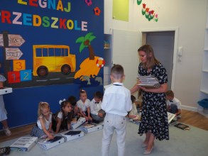 POŻEGNANIE ZERÓWKI