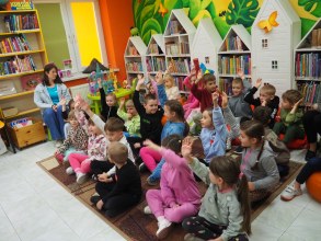 BIBLIOTERAPIA- SPOTKANIE Z PANIĄ ILUSTRATORKĄ