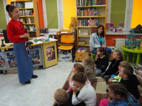 BIBLIOTERAPIA- SPOTKANIE Z PANIĄ ILUSTRATORKĄ