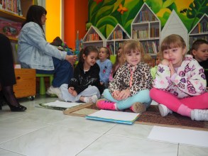 BIBLIOTERAPIA- SPOTKANIE Z PANIĄ ILUSTRATORKĄ