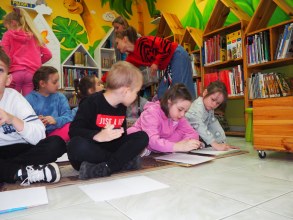 BIBLIOTERAPIA- SPOTKANIE Z PANIĄ ILUSTRATORKĄ