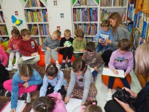 BIBLIOTERAPIA- SPOTKANIE Z PANIĄ ILUSTRATORKĄ