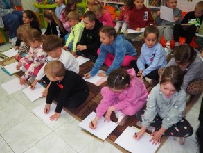 BIBLIOTERAPIA- SPOTKANIE Z PANIĄ ILUSTRATORKĄ
