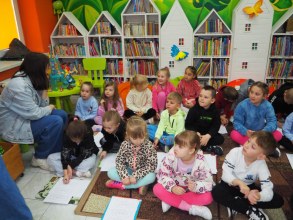 BIBLIOTERAPIA- SPOTKANIE Z PANIĄ ILUSTRATORKĄ