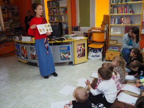 BIBLIOTERAPIA- SPOTKANIE Z PANIĄ ILUSTRATORKĄ